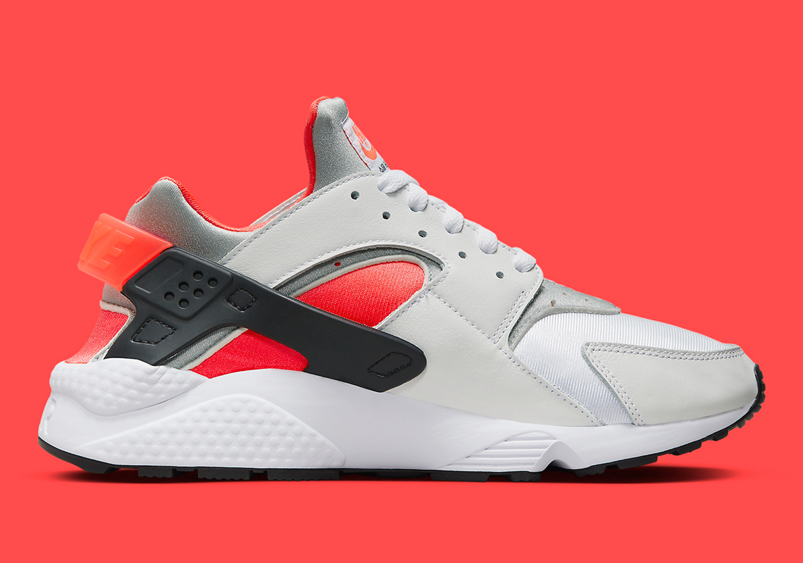 Nike Air Huarache Icons sử dụng màu Infrared đặc trưng của Air Max 90 - 3