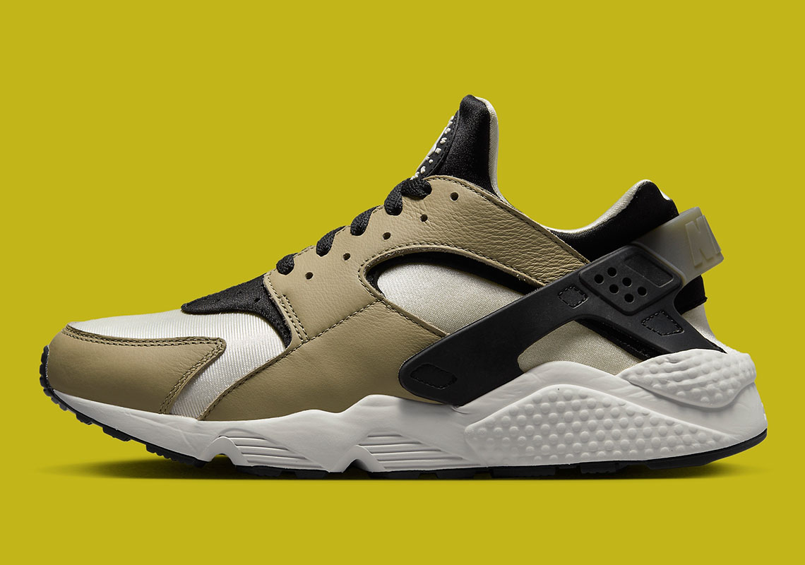 NIke Air Huarache Light Olive với màu olive nhẹ nhàng - 2
