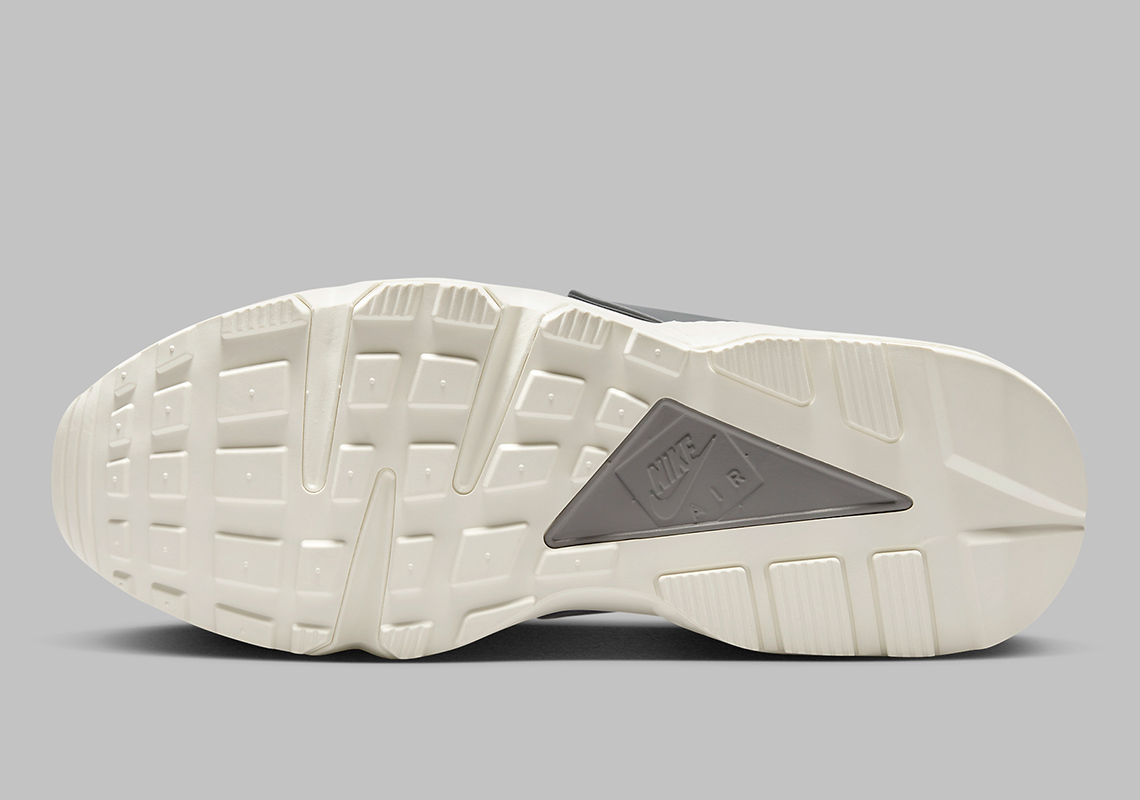 Nike Air Huarache Light Smoke Grey: Bản phối màu mới đầy bí ẩn! - 6