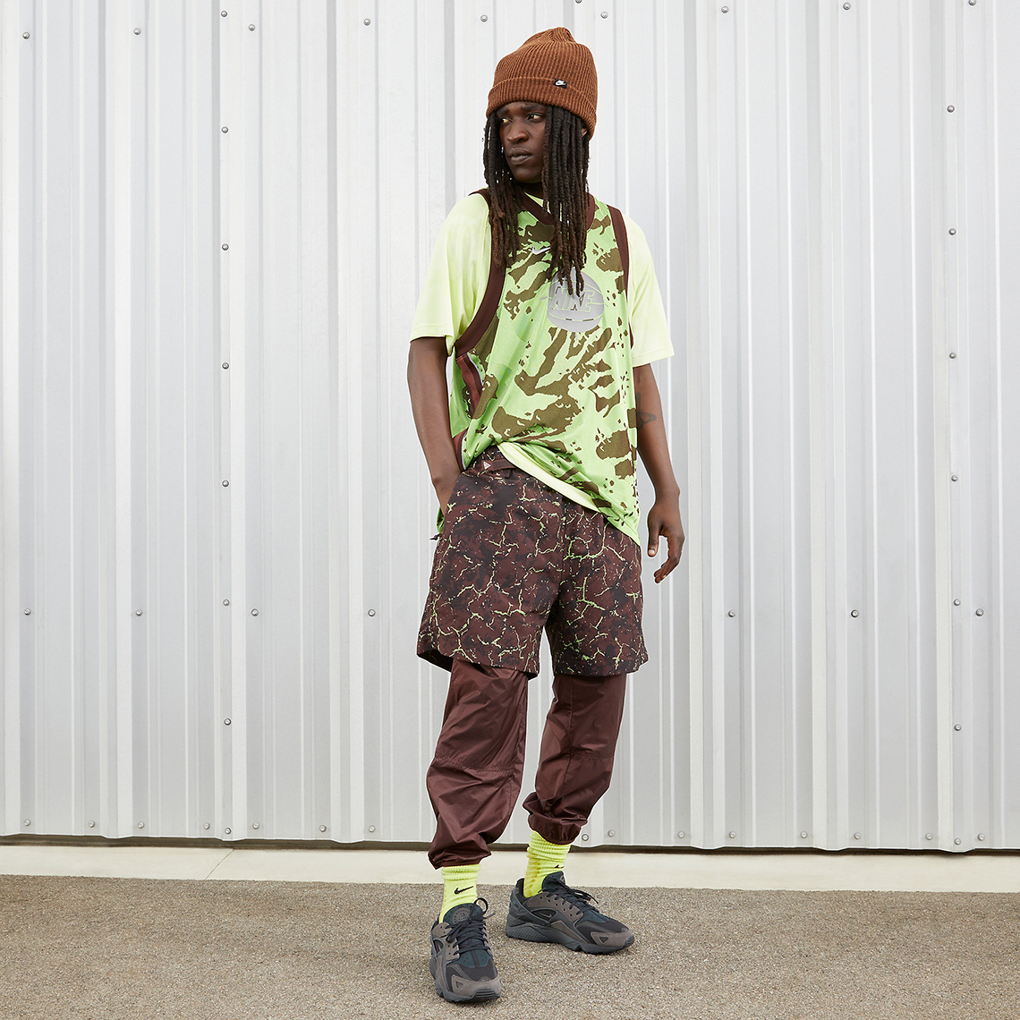 Nike Air Huarache Runner: Phiên bản mới lấy cảm hứng từ thiết kế kinh điển! - 2