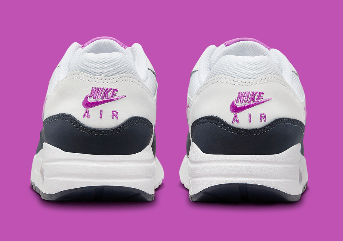 Nike Air Max 1 Cho Học Sinh: Màu Sắc Tươi Vui Cho Bước Đi Học - 5