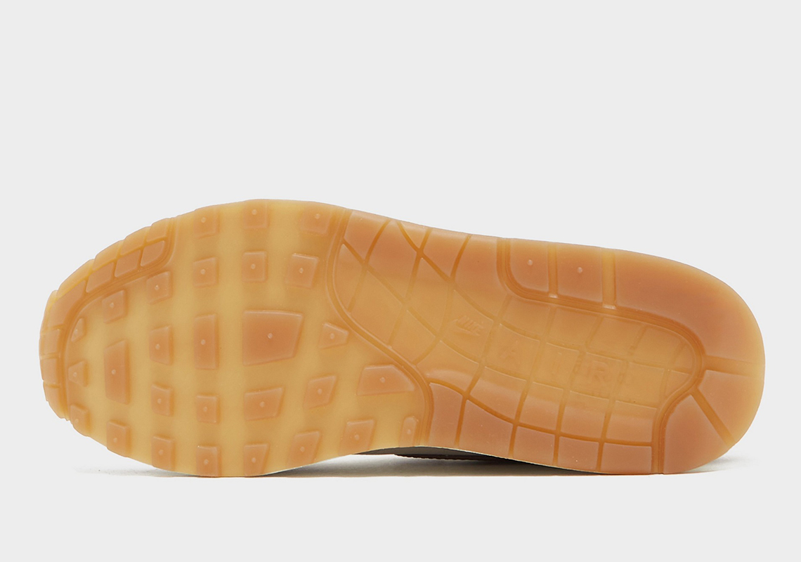 Nike Air Max 1 LX: Bản Nâng Cấp Sang Trọng Cho Mùa Xuân 2024 - 10