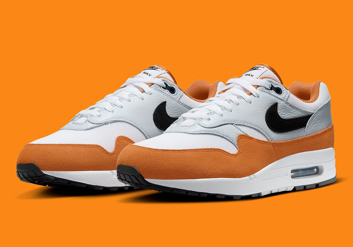 Nike Air Max 1 Màu 'Cam/Đen/Trắng' Ra Mắt Mùa Hè 2024