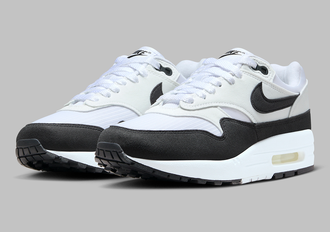 Nike Air Max 1 Panda - Sự kết hợp hoàn hảo giữa truyền thống và phong cách hiện đại - 1