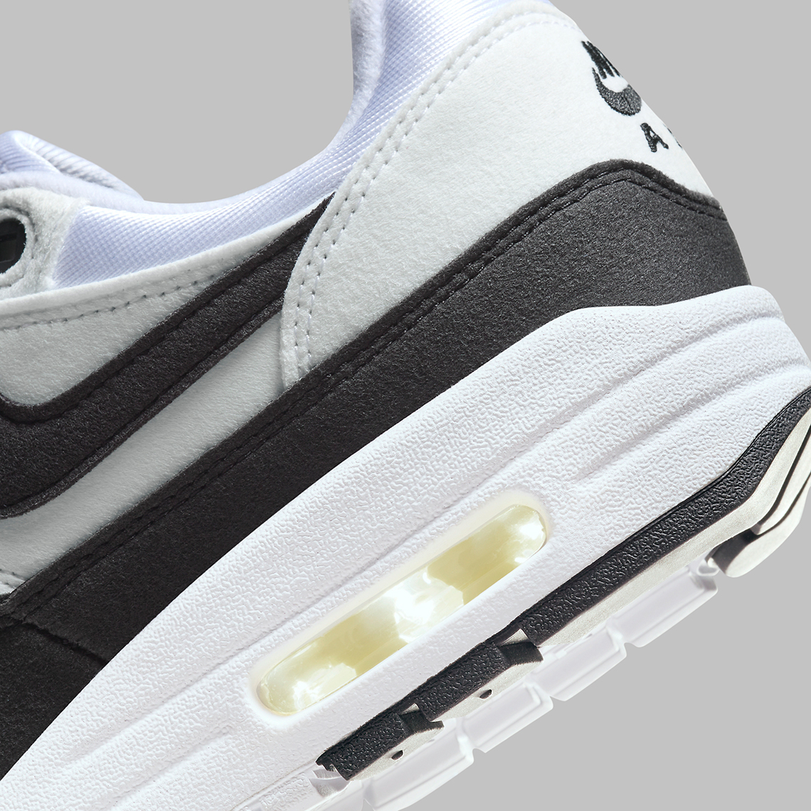 Nike Air Max 1 Panda - Sự kết hợp hoàn hảo giữa truyền thống và phong cách hiện đại - 8