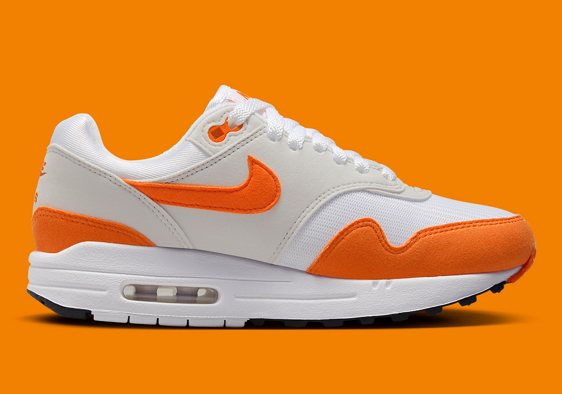 Nike Air Max 1 Safety Orange - Sắc cam rực rỡ cho phong cách mới của biểu tượng Air Max 1! - 3