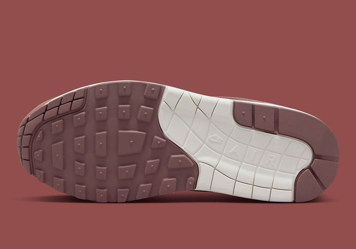 Nike Air Max 1 'Smokey Mauve' - Phong Cách Thu Độc Đáo Cho Sneakerheads - 6