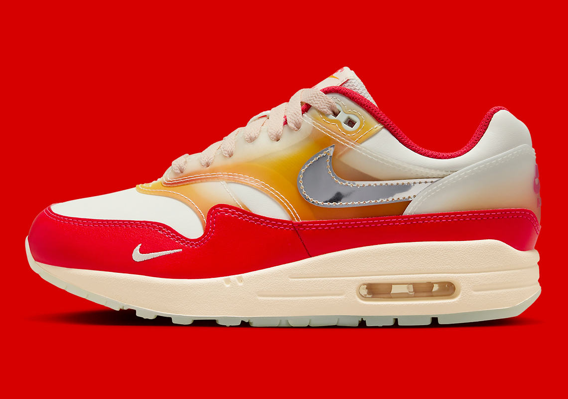 Nike Air Max 1 Sofvi: Sự kết hợp giữa giày sneaker và đồ chơi vinyl mang đậm nét văn hóa sưu tầm Nhật Bản - 1