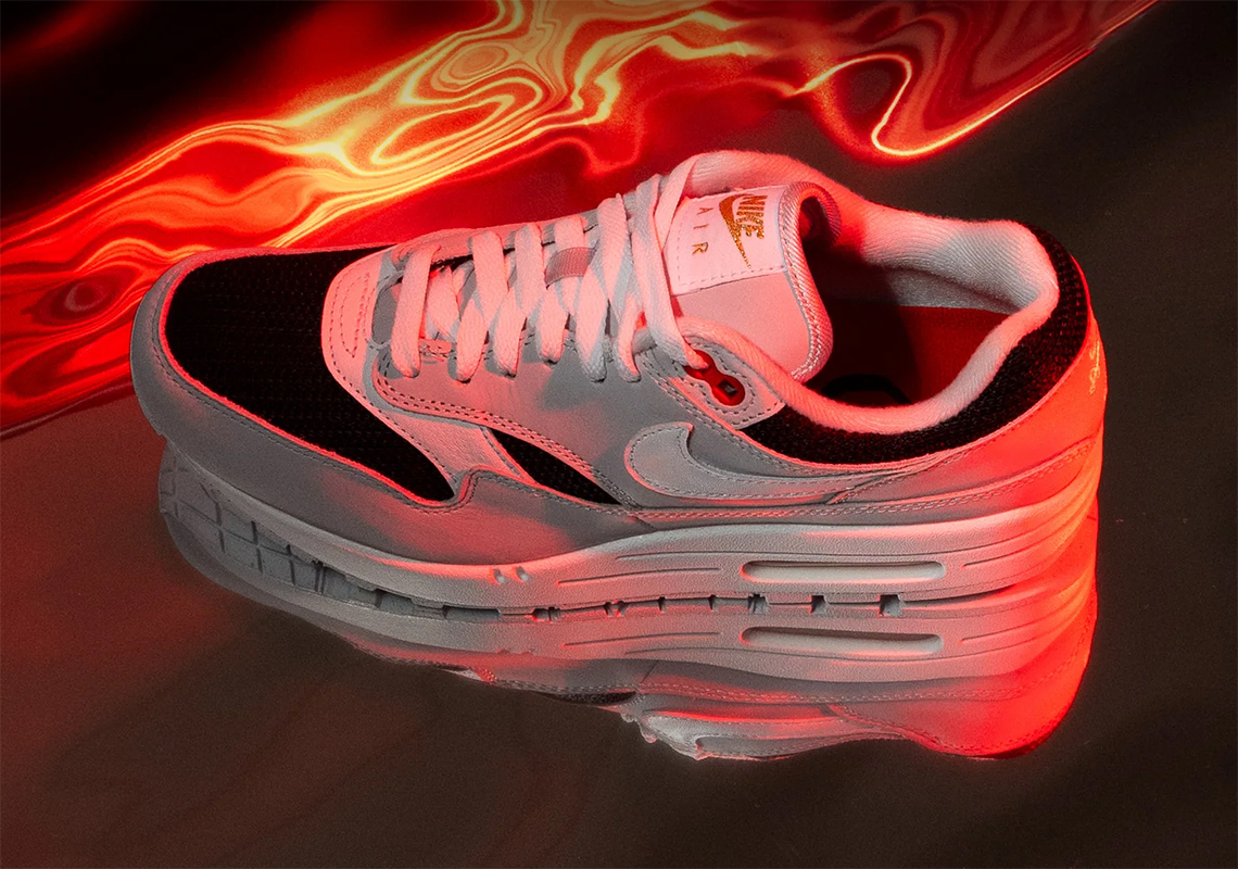 Nike Air Max 1 'Urawa': Sự Tôn Vinh Cho Câu Lạc Bộ Bóng Đá J League - 2