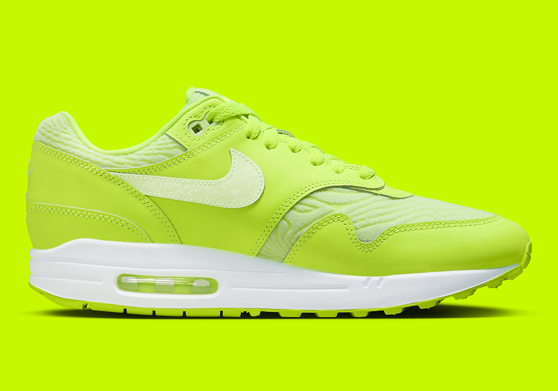 Nike Air Max 1 Volt: Màu xanh neôn sặc sỡ trên thiết kế kinh điển! - 3