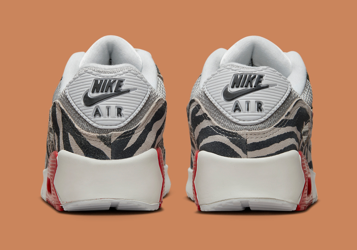 Nike Air Max 90 Animal Pack với các điểm nhấn màu đỏ - 11
