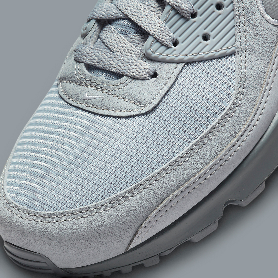 Nike Air Max 90 chuyển sang màu xám cho phối màu mới nhất của nó - 8