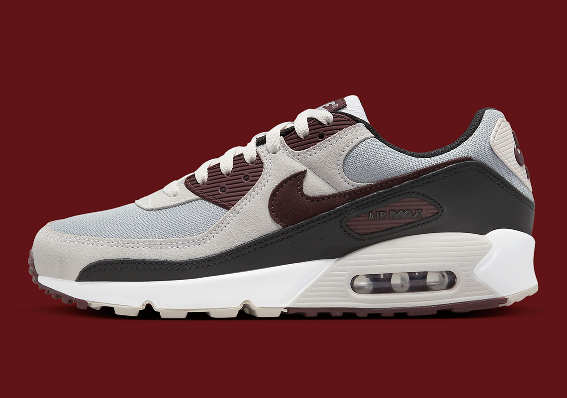 Nike Air Max 90 có các màu Wolf Grey và Burgundy Crush - 1