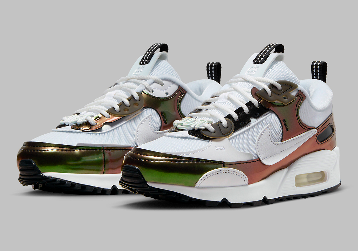 Nike Air Max 90 Futura: Sự kết hợp đột phá giữa minimalism và futurism - 2