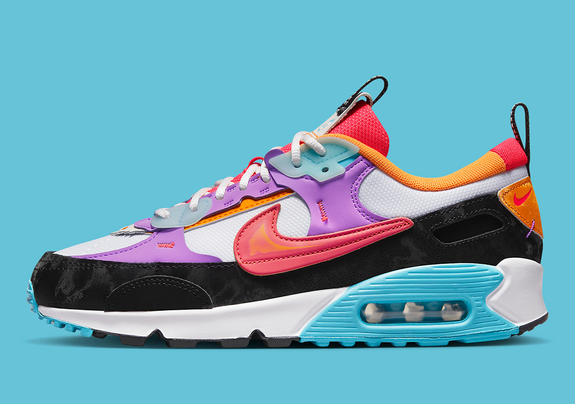 Nike Air Max 90 Futura tham gia lễ kỷ niệm năm mới của SWOOSH - 2