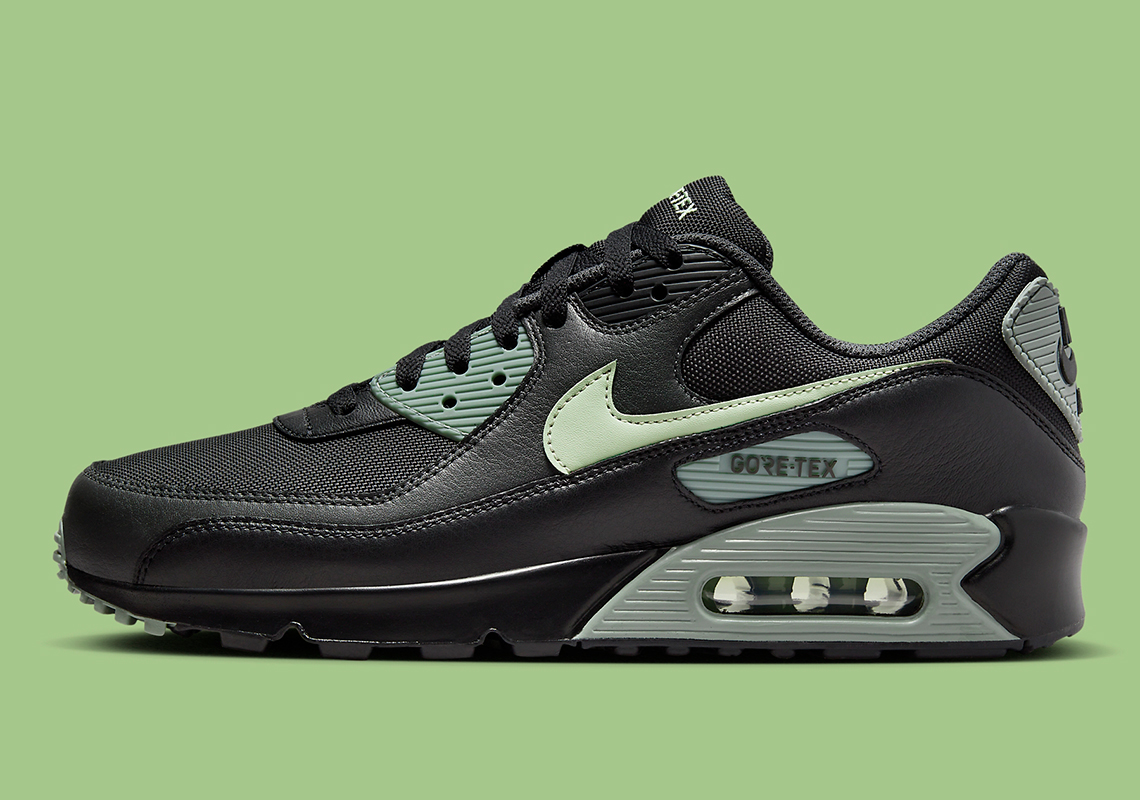 Nike Air Max 90 GORE-TEX - Phiên bản mới với tính năng chống nước hấp dẫn. - 2