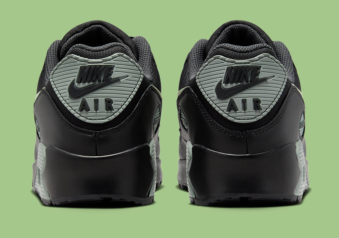 Nike Air Max 90 GORE-TEX - Phiên bản mới với tính năng chống nước hấp dẫn. - 7