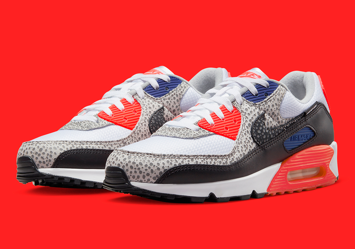 Nike Air Max 90 Kiss My Airs in Safari Print với tông màu hồng ngoại - 1