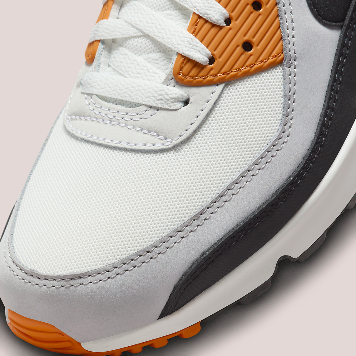 Nike Air Max 90 'Monarch': Phối Màu Độc Đáo Cho Sự Sáng Tạo Mới - 7