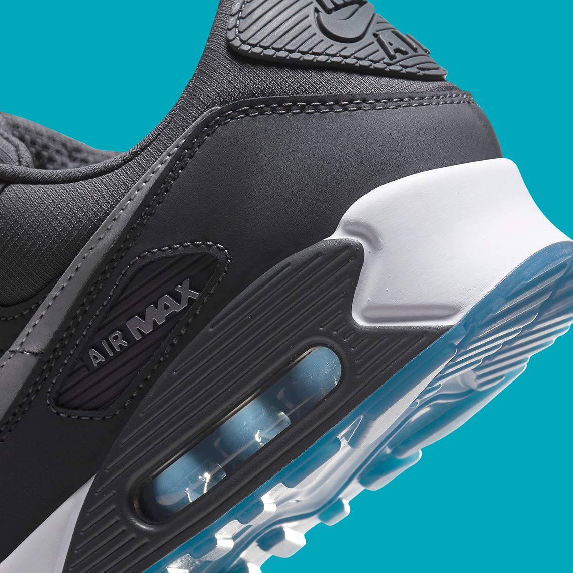 Nike Air Max 90 Reflective Swoosh: Thiết kế mới đẹp mắt và đầy tính năng - 9