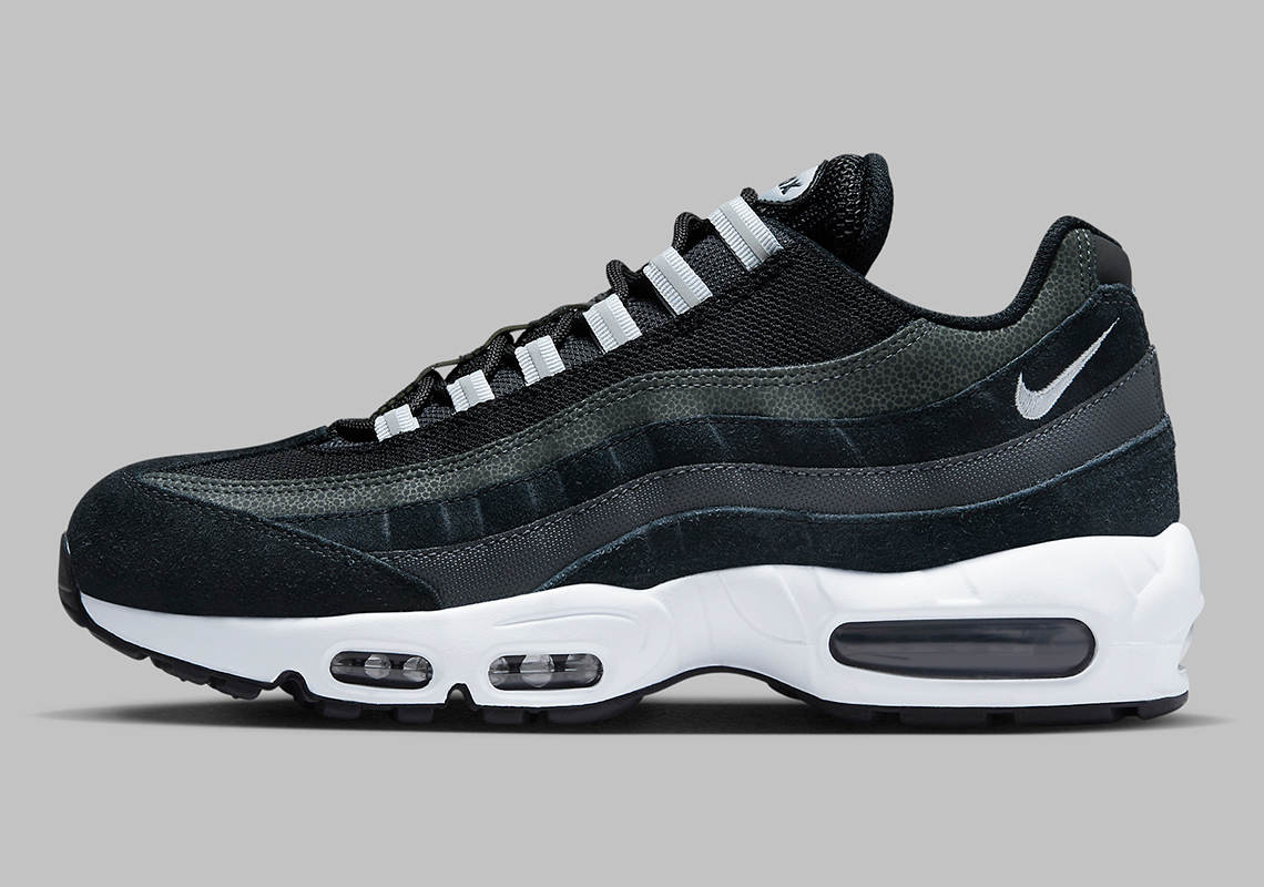 Nike Air Max 95 Black/Pure Platinum/White: Sự tinh tế và đa dạng trong gam màu mới! - 2