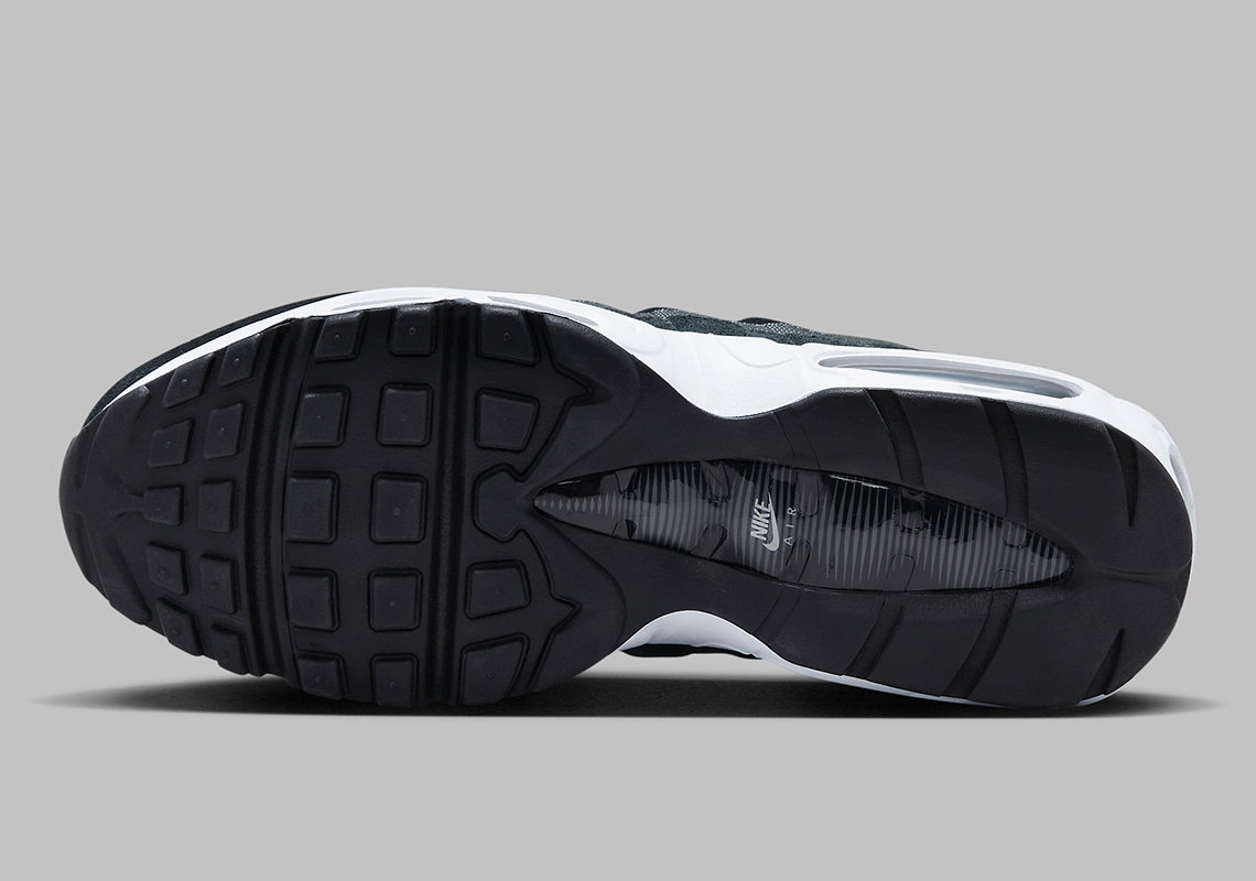 Nike Air Max 95 Black/Pure Platinum/White: Sự tinh tế và đa dạng trong gam màu mới! - 6