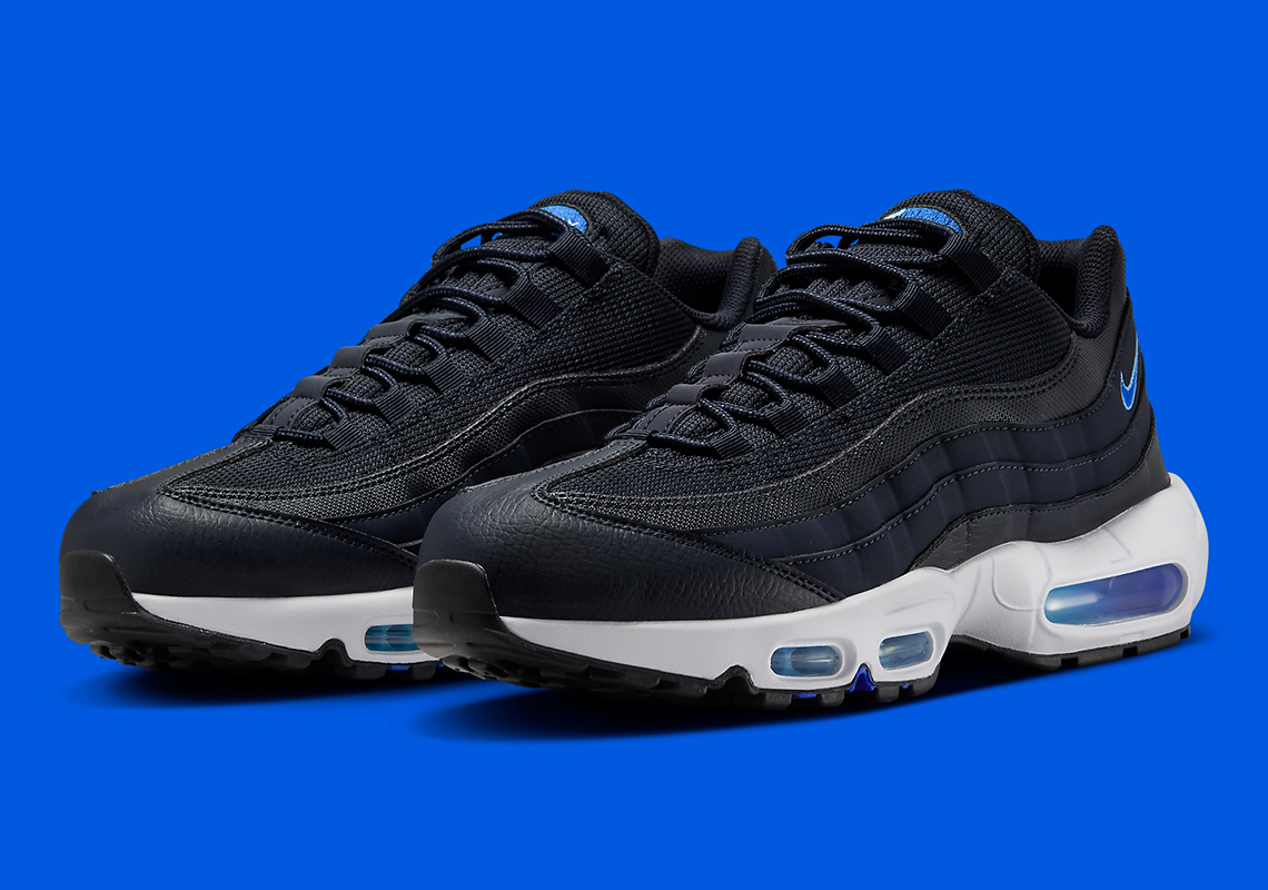 Nike Air Max 95 Navy/White: Bản Phát Hành Đặc Biệt Cho Mùa Đông 2023 - 2