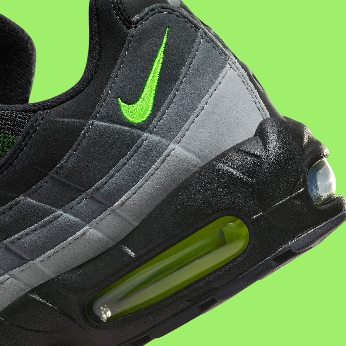 Nike Air Max 95 Neon phiên bản mới: Sự kết hợp tinh tế giữa cổ điển và hiện đại! - 8