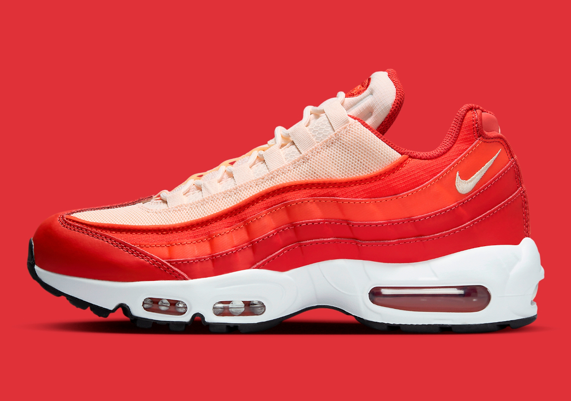 Nike Air Max 95: Phiên bản mới sôi động cho mùa hè