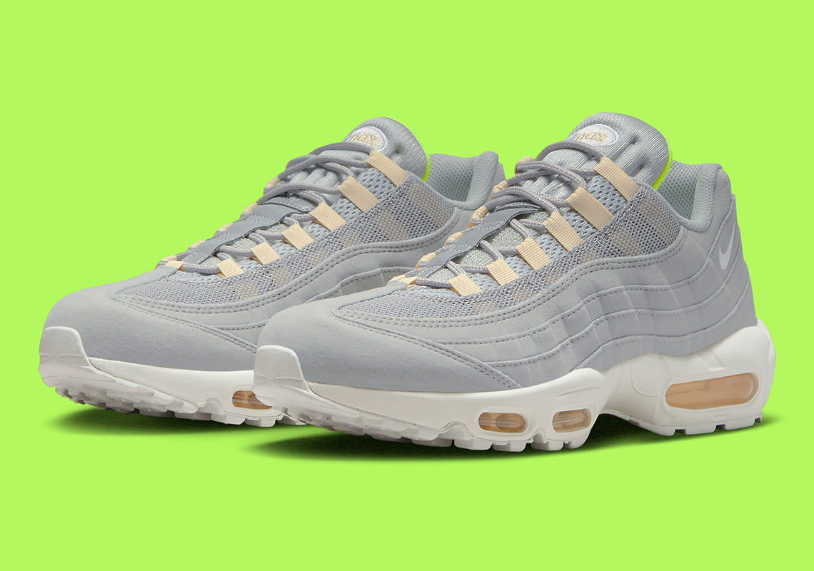Nike Air Max 95 tái xuất hiện với màu xám và màu be - 2