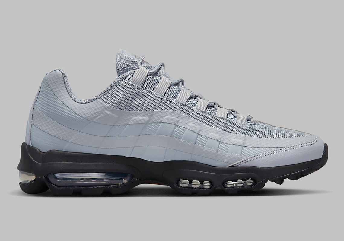 Nike Air Max 95 Ultra nhận được sự trang điểm màu xám - 3