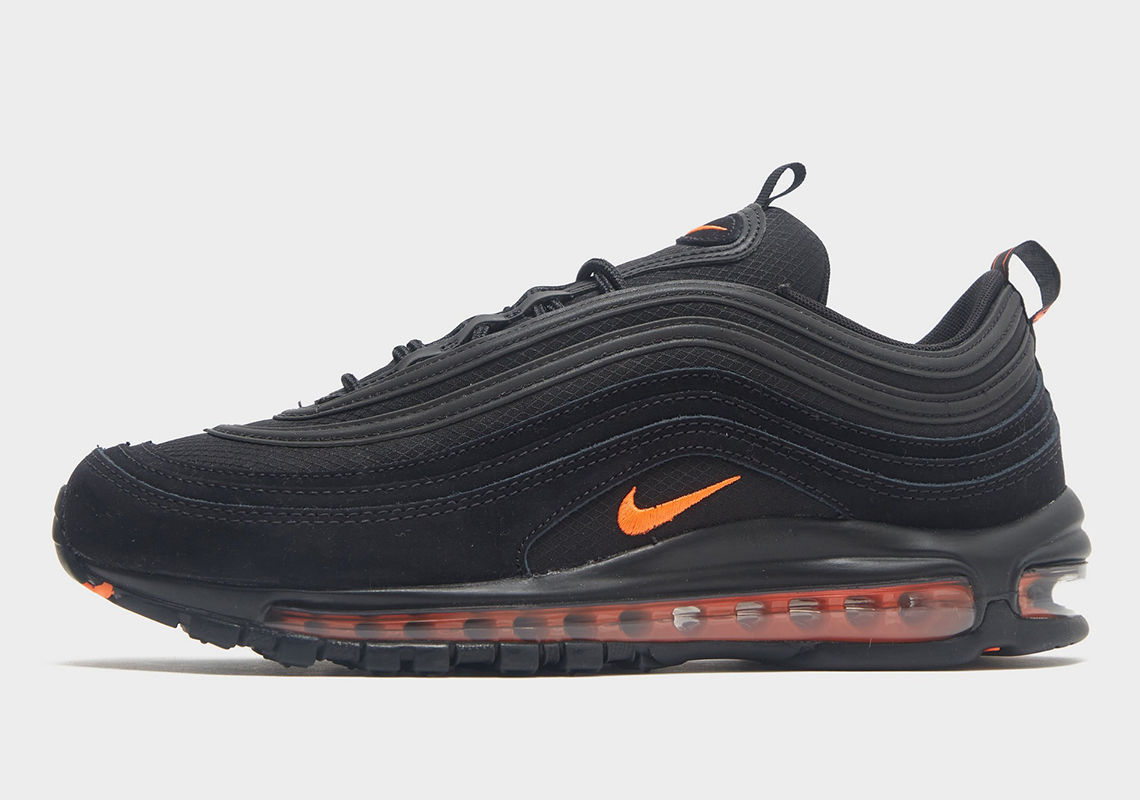 Nike Air Max 97 Halloween: Sắc đen chủ đạo với chi tiết màu cam sặc sỡ - 3