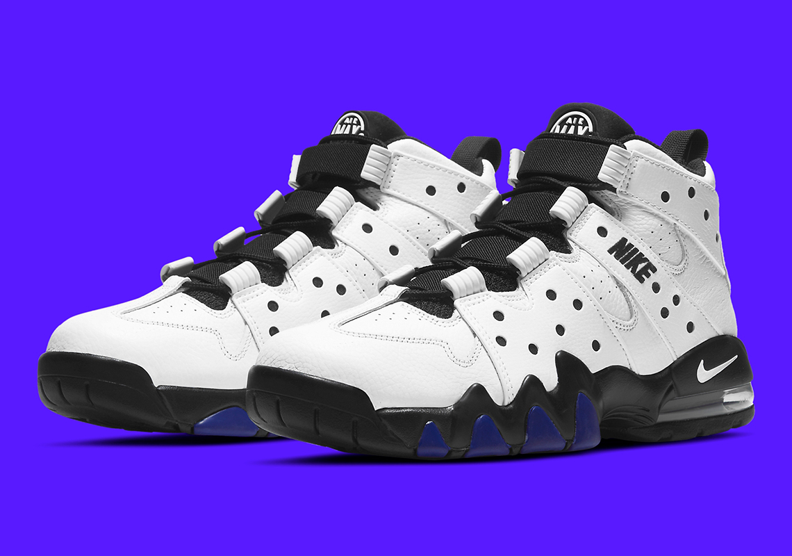 Nike Air Max CB 94 trở lại với phiên bản 'White', 'Black' và 'Old Royal' trong mùa xuân 2024 - 1