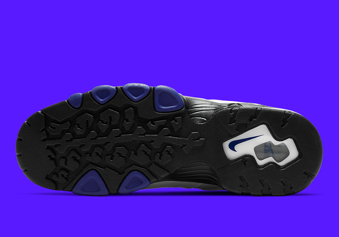 Nike Air Max CB 94 trở lại với phiên bản 'White', 'Black' và 'Old Royal' trong mùa xuân 2024 - 6