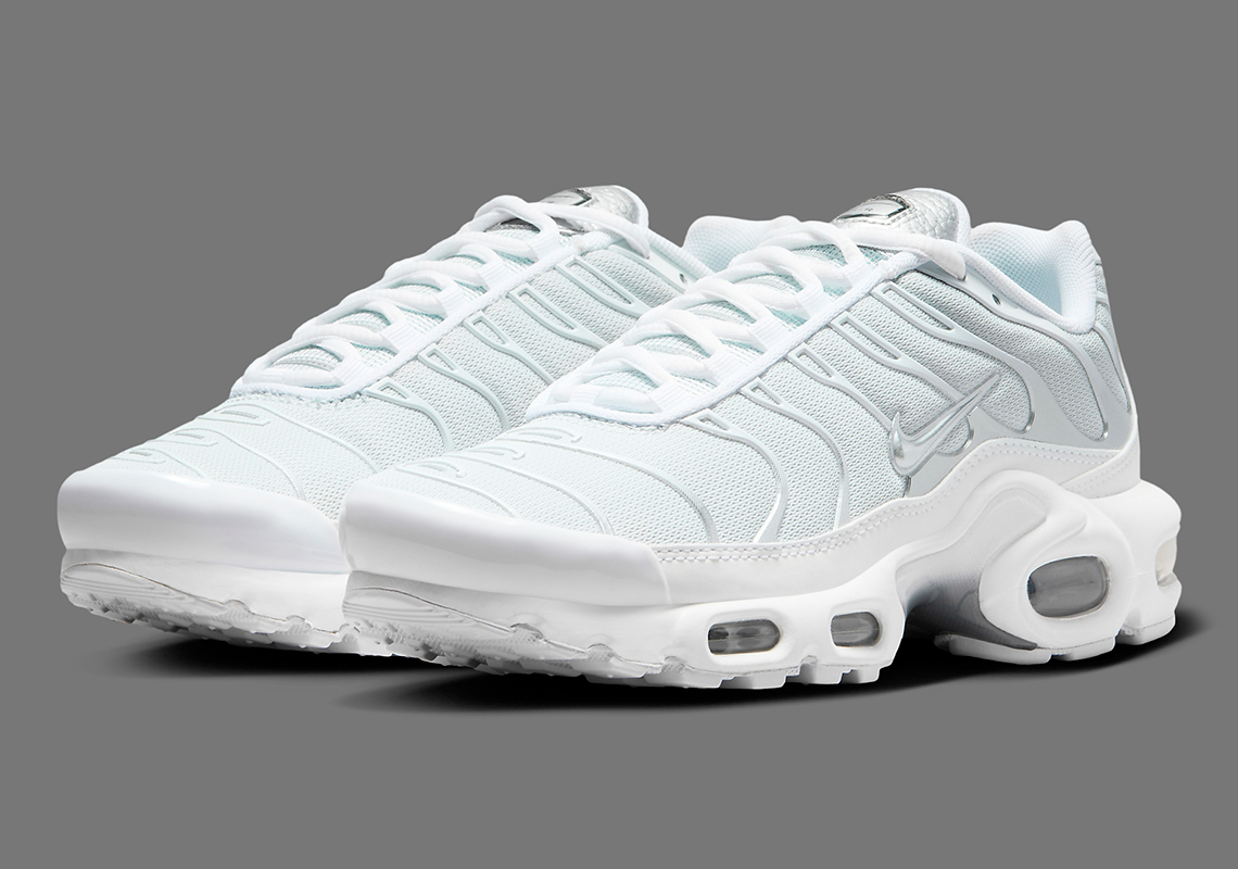 Nike Air Max Plus: 25 năm huyền thoại vẫn thịnh hành trong giới yêu thích Air Max! - 2