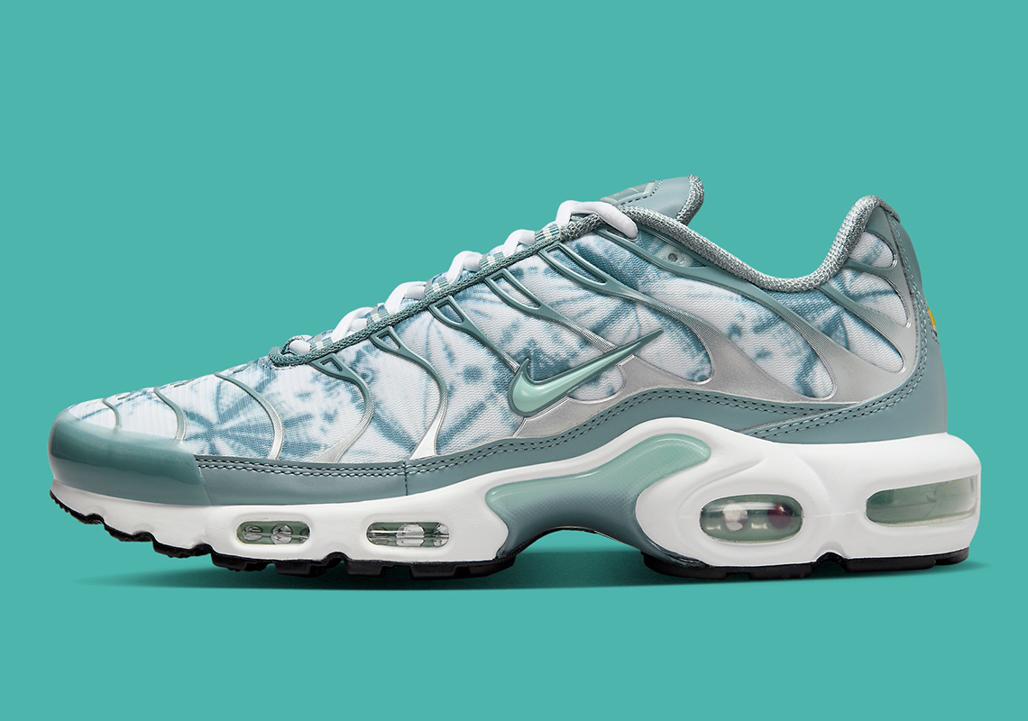 Nike Air Max Plus: Bản Làm Mới Độc Đáo Cho Kỷ Niệm 25 Năm - 1