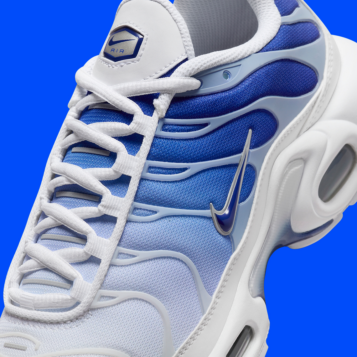 Nike Air Max Plus Blue Fade: Hòa Mình Trong Sắc Xanh Tinh Tế - 7