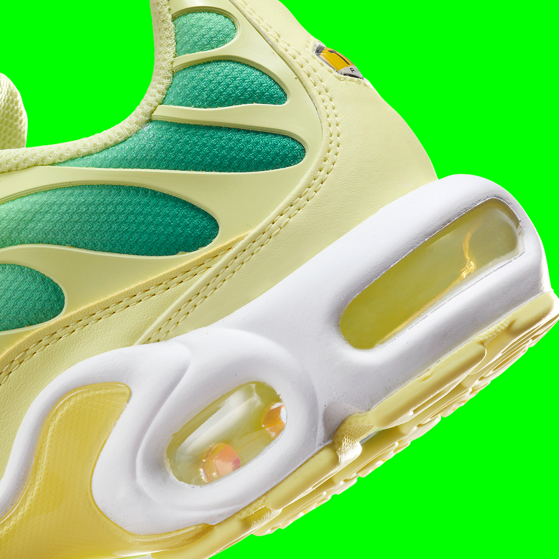 Nike Air Max Plus 'Lemon Lime': Màu Sắc Tươi Mát Cho Mùa Hè - 8