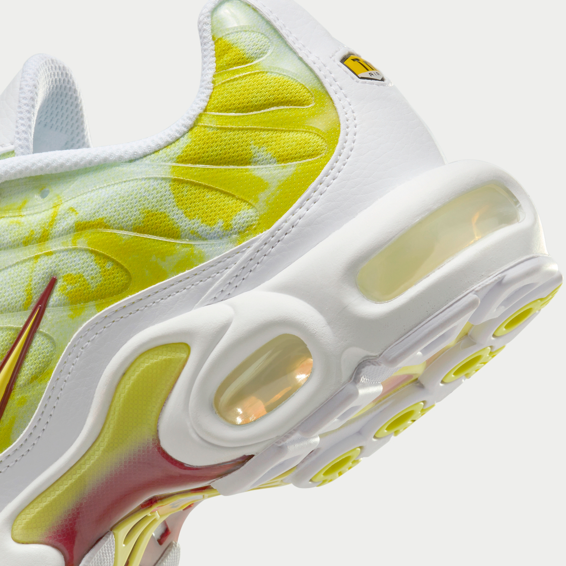 Nike Air Max Plus Lemon Wash: Phiên Bản Mới Đầy Nổi Bật! - 16