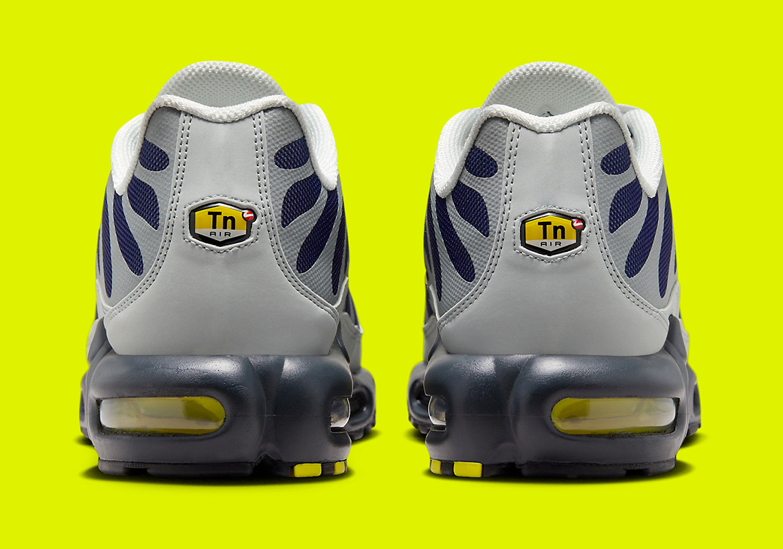 Nike Air Max Plus Mới: Phối Màu Xám, - 12