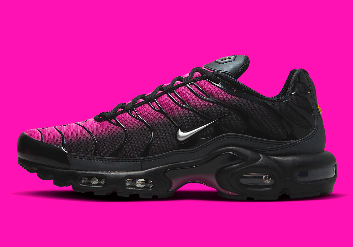 Nike Air Max Plus 'Pink-to-Black Gradient': Sự trở lại đầy nổi bật - 2
