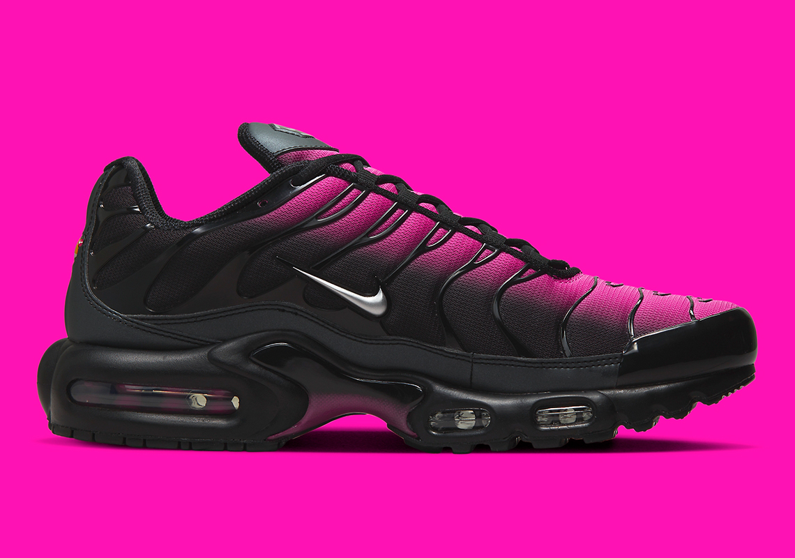 Nike Air Max Plus 'Pink-to-Black Gradient': Sự trở lại đầy nổi bật - 3