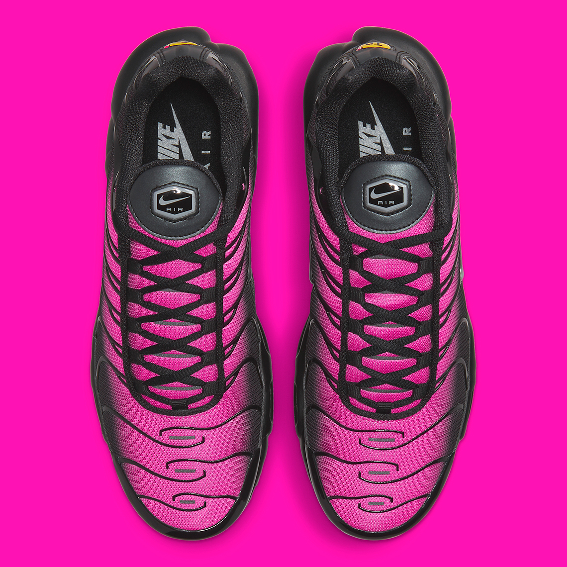 Nike Air Max Plus 'Pink-to-Black Gradient': Sự trở lại đầy nổi bật - 4
