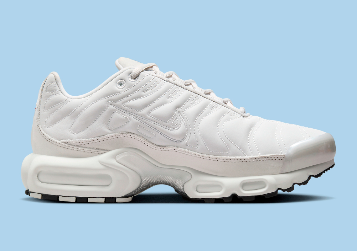 Nike Air Max Plus Reflect - 4