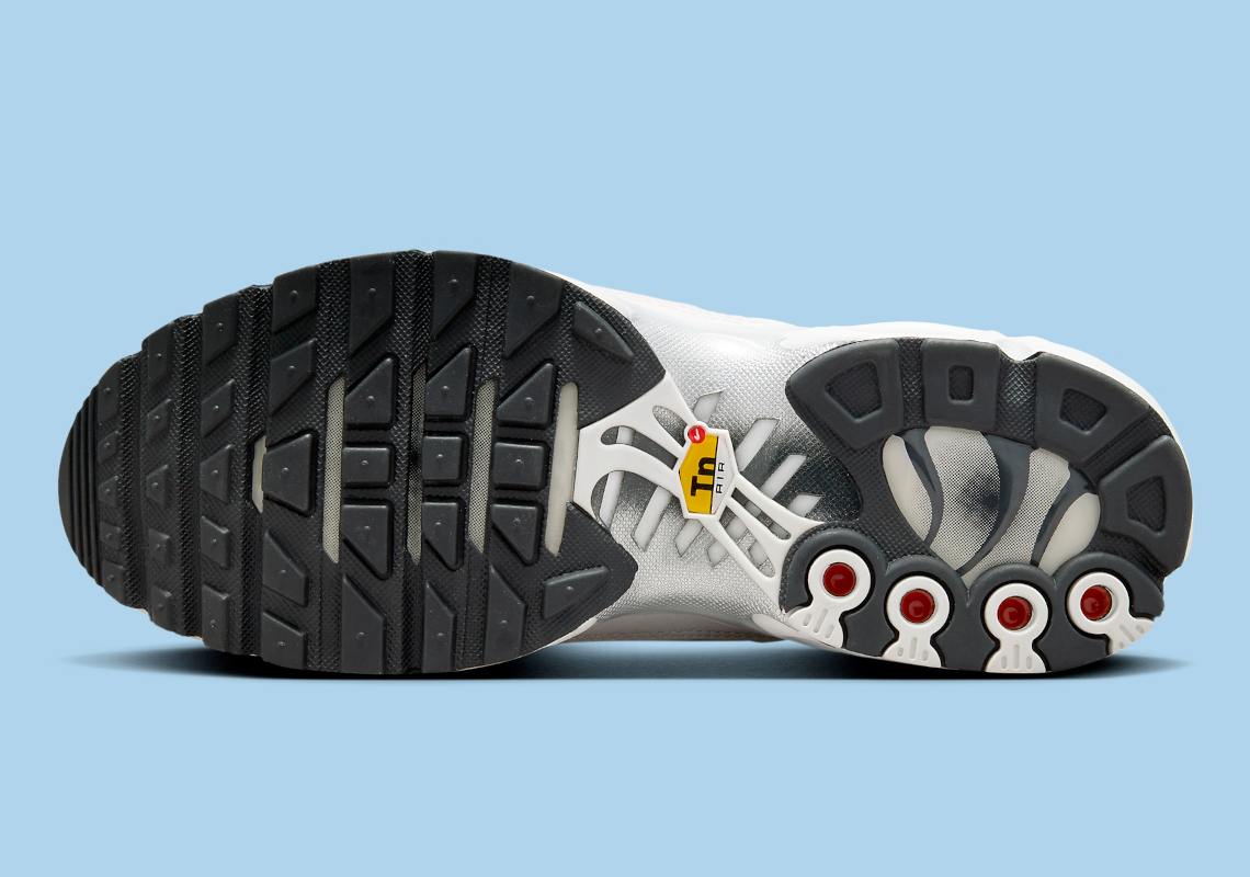 Nike Air Max Plus Reflect - 7