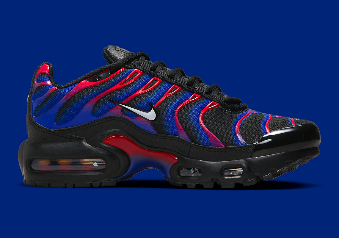 Nike Air Max Plus tạo ra bản tôn vinh riêng của mình cho Spider-Man: Across The Spider-Verse - 4