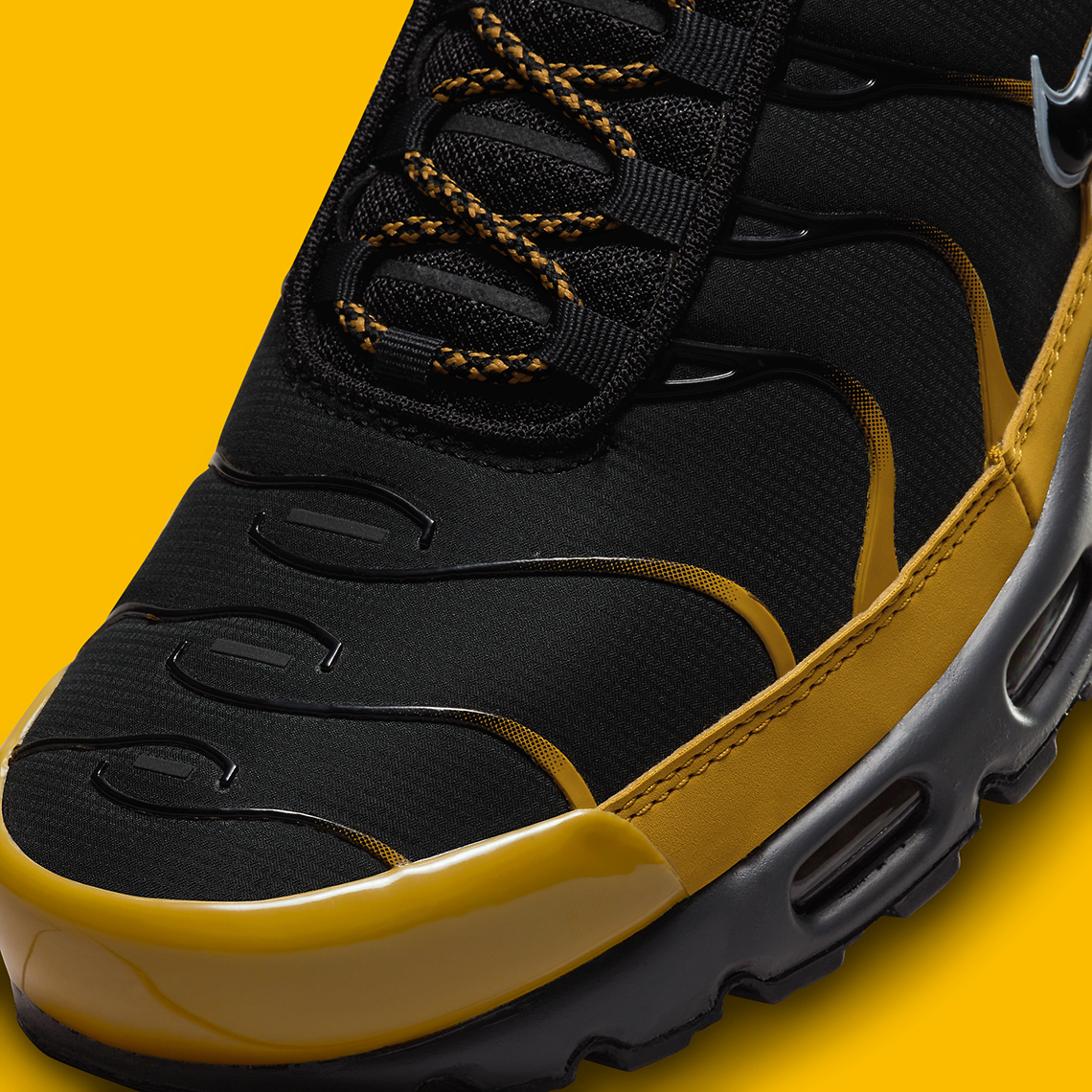 Nike Air Max Plus 'University Gold' - Phiên Bản Màu Sắc Mới Ra Mắt - 7