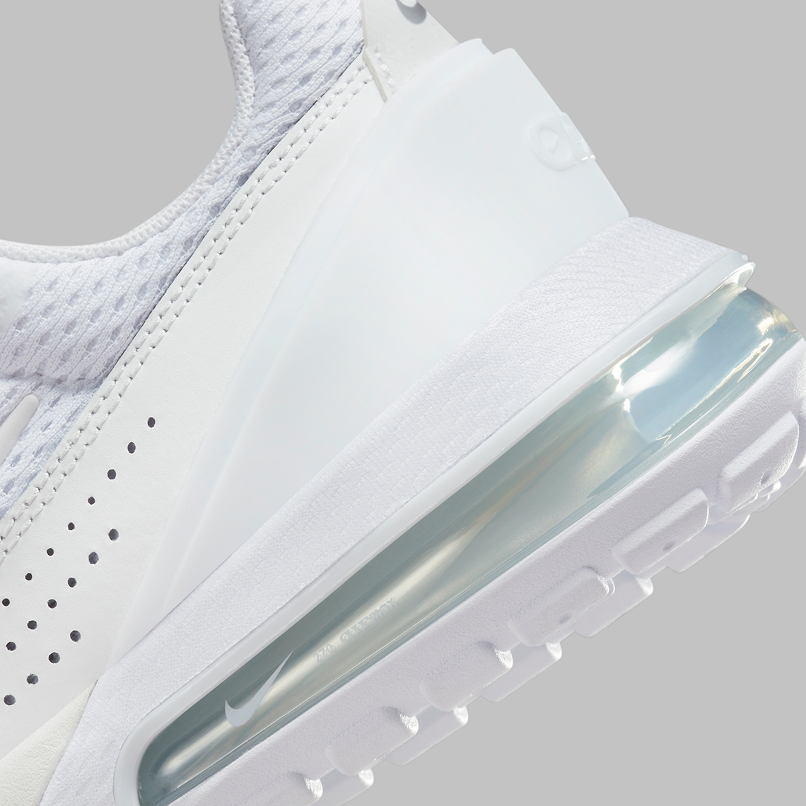 Nike Air Max Pulse: Sự kết hợp tinh tế của màu trắng, sail và chrome - 8