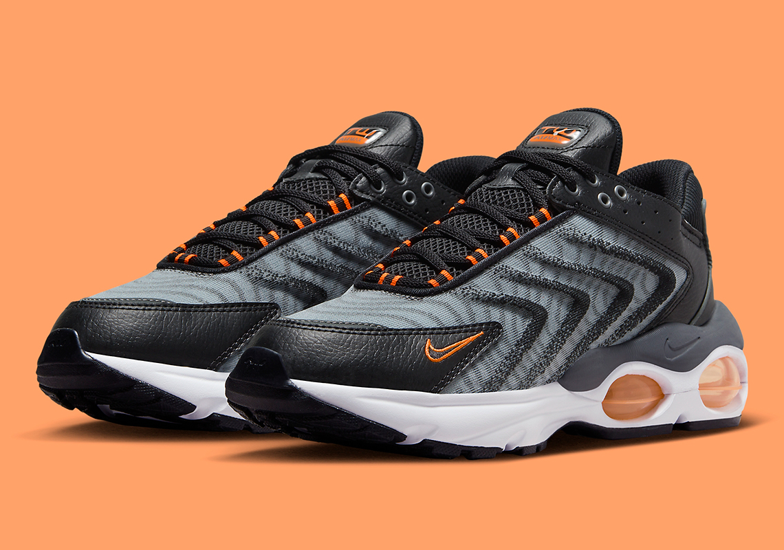 Nike Air Max TW Black/Orange - Phiên bản màu Đen/Cam sắp ra mắt - 1