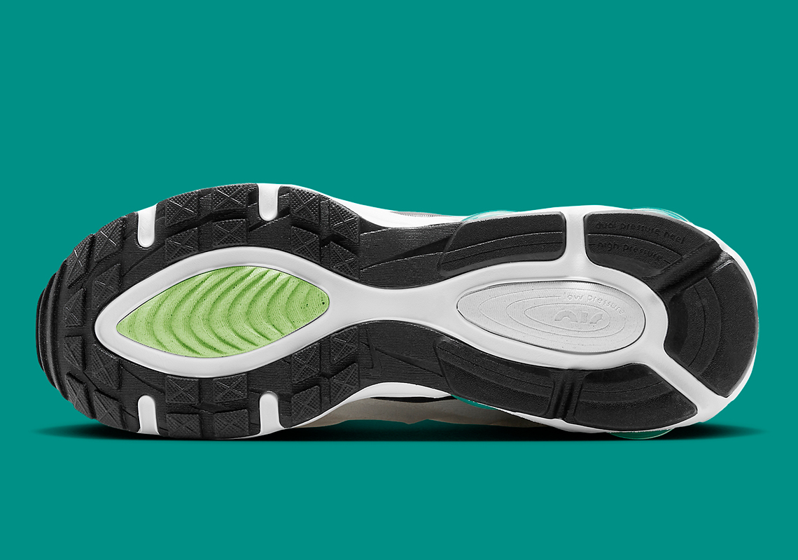 Nike Air Max TW White/Teal: Phiên bản mới với thiết kế cổ điển, kết hợp màu trắng và xanh lam đẹp mắt - 5